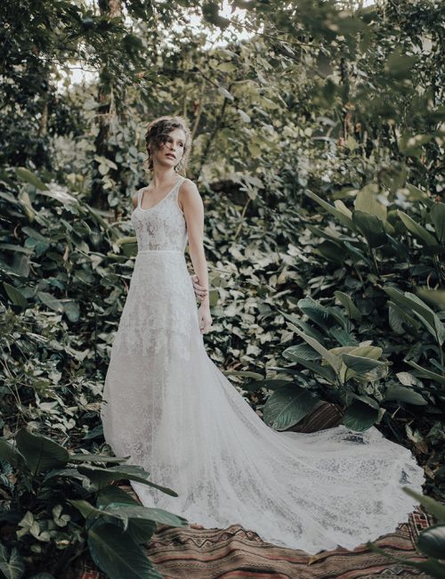 vestido-noiva-renda-bordado-cauda-tule-atelier vestido-noiva-renda-bordado-cauda-tule-atelier